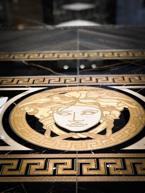 ww logo versace in ceramica su subito it|gianni versace tiles.